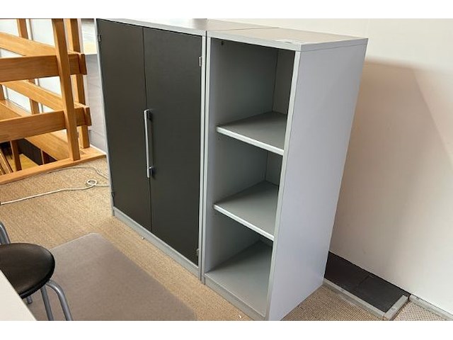 Bureau - afbeelding 4 van  5