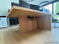 Bureau - afbeelding 3 van  3