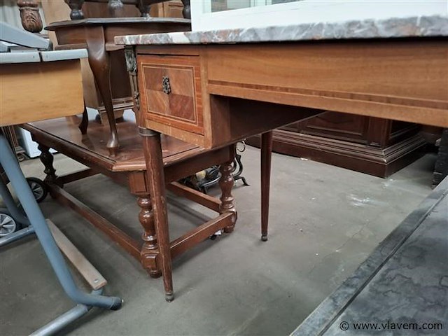 Bureau - afbeelding 3 van  3