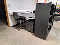 Bureau - afbeelding 1 van  2