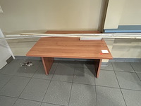 Bureau - afbeelding 1 van  2