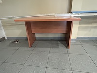 Bureau - afbeelding 2 van  2
