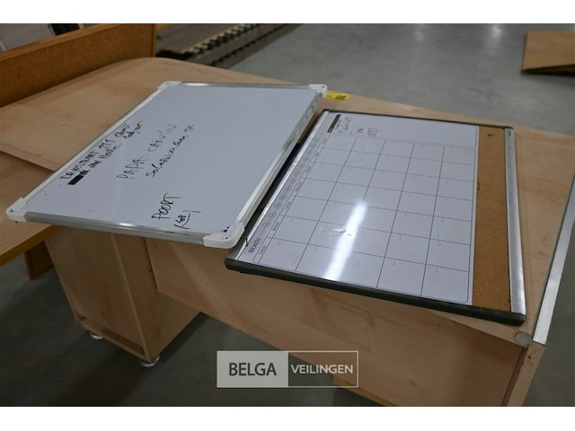 Bureau - afbeelding 4 van  6