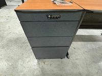 Bureau - afbeelding 5 van  5