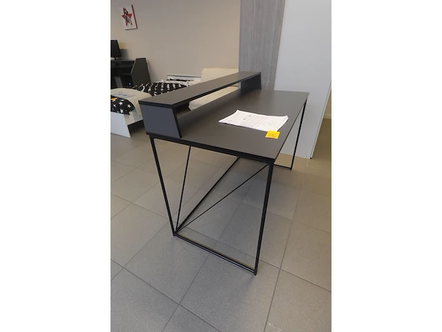 Bureau - afbeelding 2 van  4