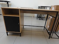 Bureau - afbeelding 1 van  4