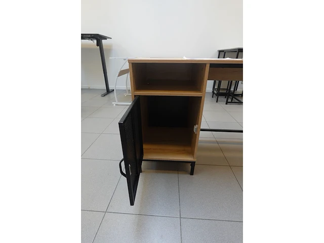 Bureau - afbeelding 3 van  4