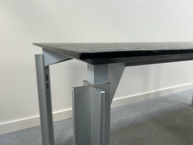 Bureau - afbeelding 2 van  4