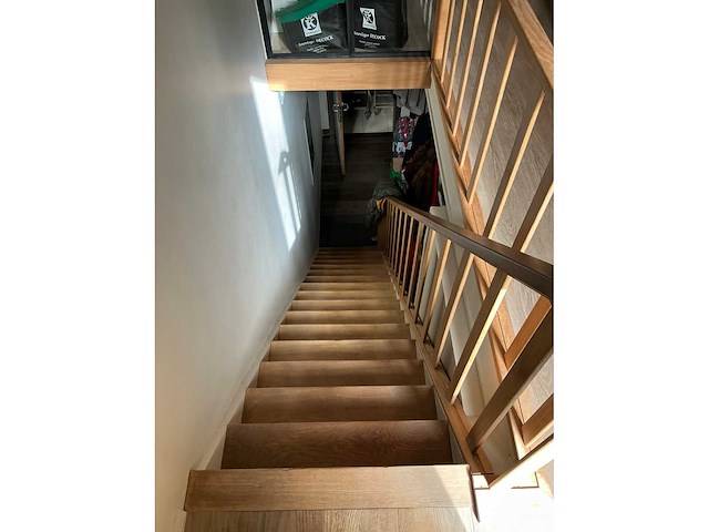 Bureau - afbeelding 6 van  6