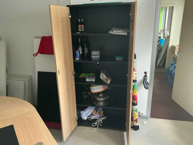 Bureau - afbeelding 5 van  7