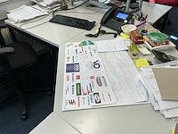 Bureau - afbeelding 3 van  5