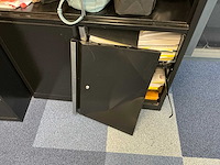 Bureau - afbeelding 9 van  9