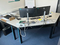 Bureau - afbeelding 1 van  4