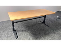 Bureau - afbeelding 1 van  4