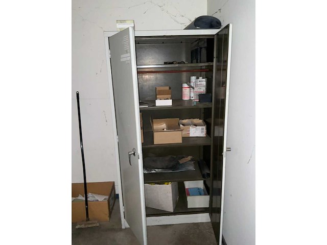 Bureau - afbeelding 4 van  4
