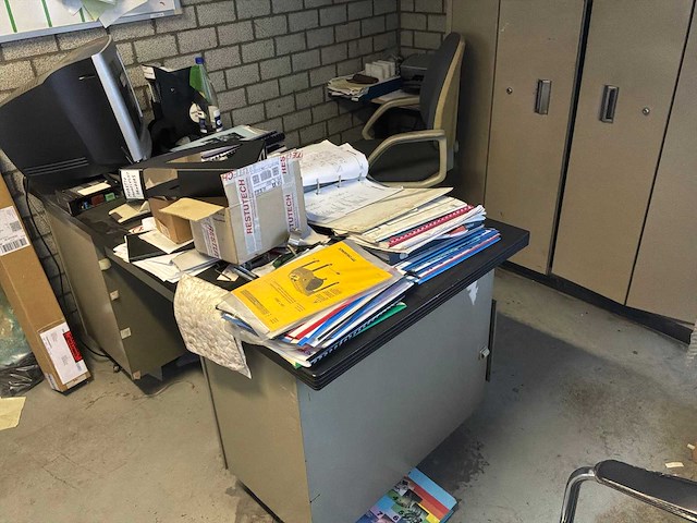 Bureau - afbeelding 8 van  14