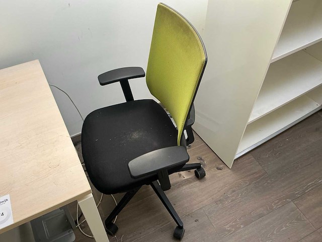 Bureau - afbeelding 3 van  5