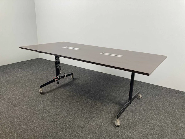 Bureau - afbeelding 7 van  12