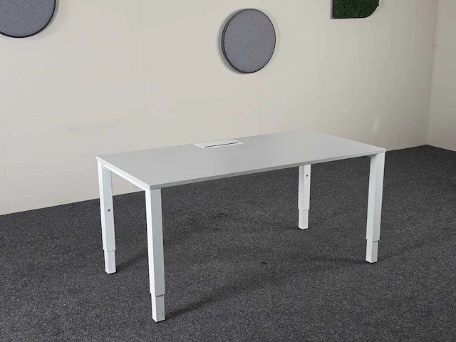 Bureau - afbeelding 2 van  3