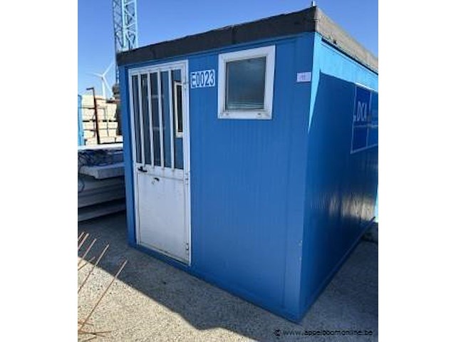 Bureaucontainer, ingericht met 2 tafels en stoel - afbeelding 2 van  4