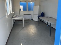Bureaucontainer, met lg koelkast, proline kleine koelkast, tafels, stoelen, verwarming - afbeelding 2 van  4