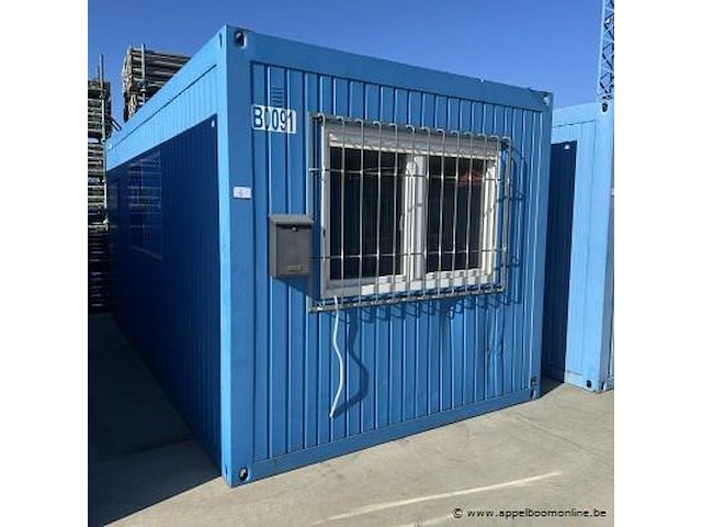 Bureaucontainer, met raam en deur, inclusief meubilair en liebherr koelkast - afbeelding 1 van  4