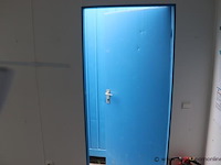 Bureaucontainer, met raam, ingericht met bureaus en verwarming, werking niet gekend - afbeelding 5 van  6