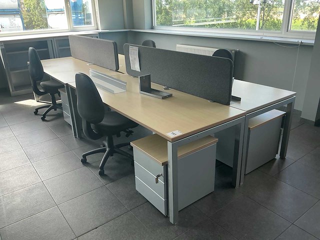 Bureaueiland - afbeelding 1 van  12