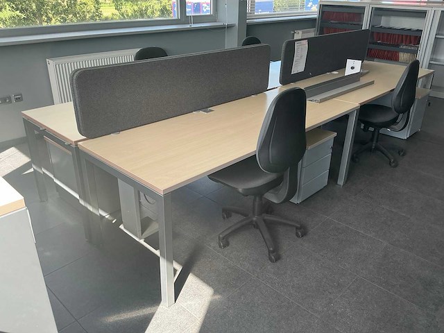 Bureaueiland - afbeelding 2 van  12