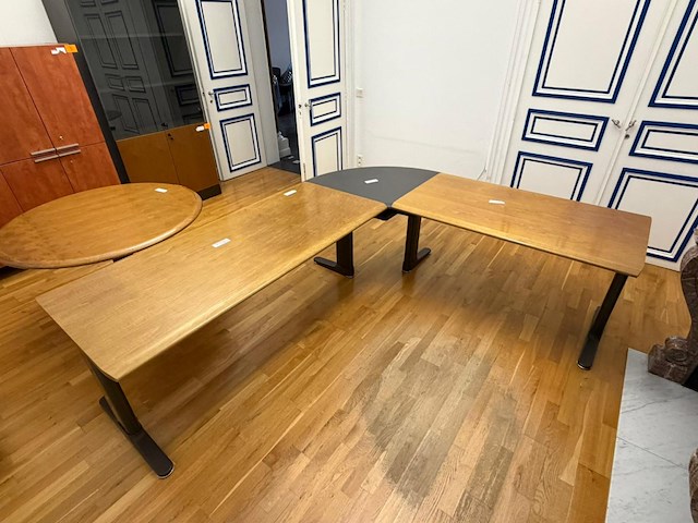 Bureaumeubel + vergadertafel - afbeelding 5 van  5
