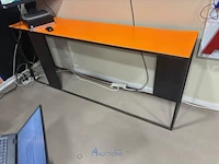 Bureauopstelling met meubilair en toebehoren - afbeelding 9 van  27