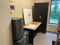 Bureauopstelling - afbeelding 1 van  2
