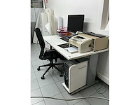 Bureauopstelling - afbeelding 5 van  5