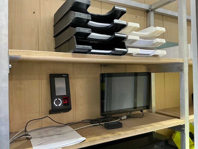 Bureauopstelling - afbeelding 11 van  19