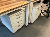 Bureauopstelling - afbeelding 6 van  9