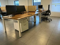 Bureauopstelling - afbeelding 1 van  8