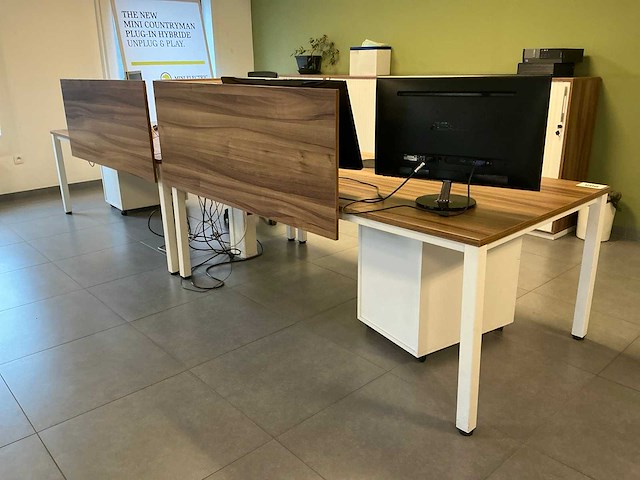 Bureauopstelling - afbeelding 8 van  8