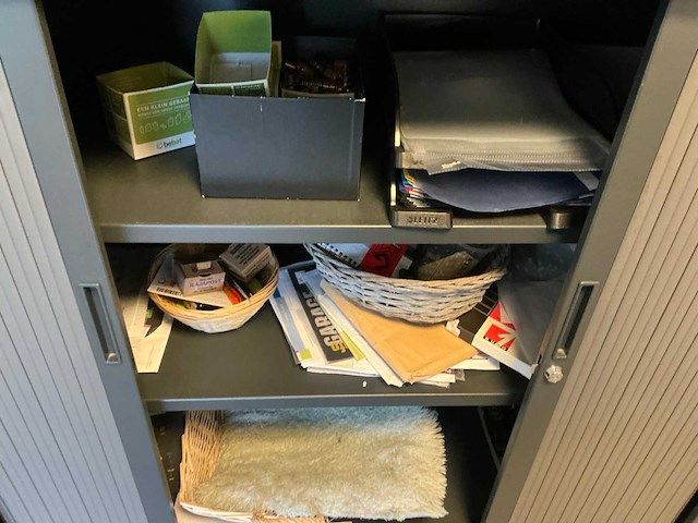 Bureauopstelling - afbeelding 4 van  12