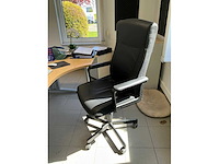 Bureauopstelling - afbeelding 5 van  8