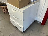 Bureauopstelling - afbeelding 8 van  8