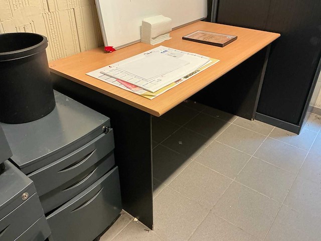 Bureauopstelling - afbeelding 2 van  7