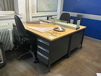 Bureaus (2x) - afbeelding 1 van  3