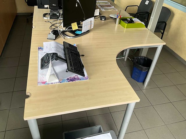 Bureaus (2x) - afbeelding 3 van  8