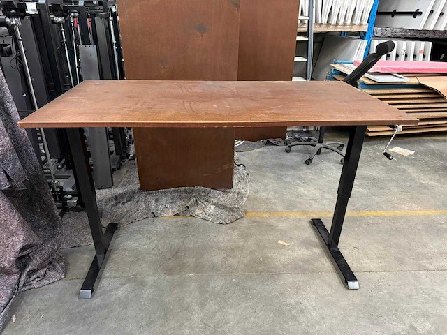 Bureaus (7x) - afbeelding 1 van  5