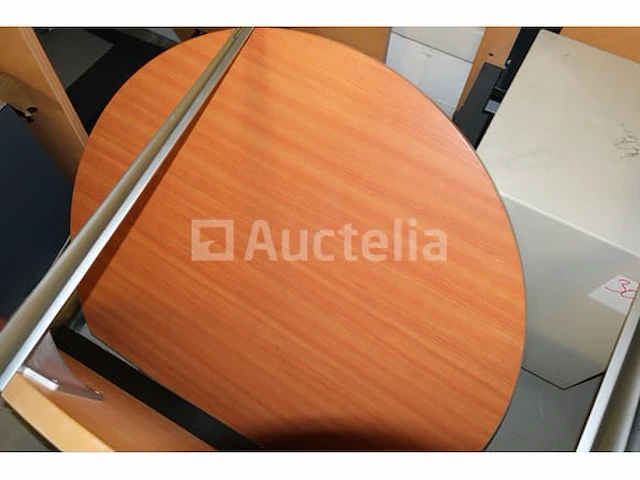 Bureaus en tafels - afbeelding 2 van  12