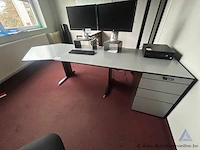 Bureaus vv ladenblok afm 210x80cm