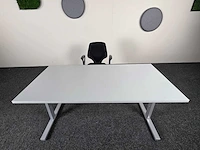 Bureauset met giroflex bureaustoel - bureau - afbeelding 1 van  12