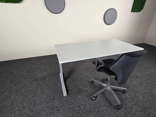 Bureauset met giroflex bureaustoel - bureau - afbeelding 3 van  12