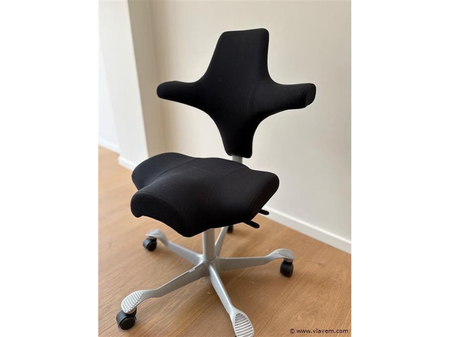 Spoedveiling divers kantoormateriaal: alles aan 0 euro instelprijs