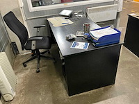 Bureautafel (2x) en toebehoren - afbeelding 1 van  11